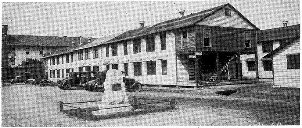 Calculator Monument 1930